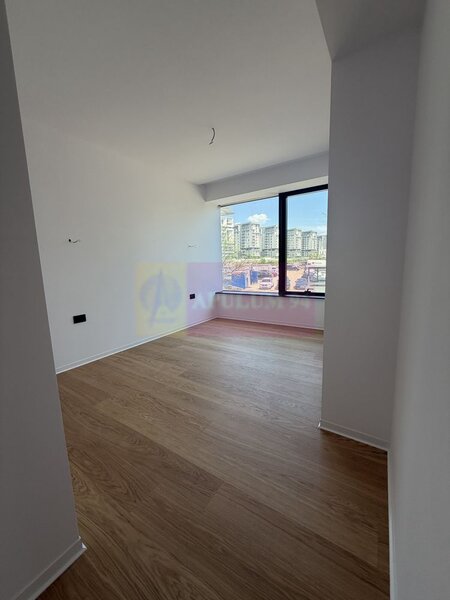 Apartament 4 camere ONE LAKE CLUB , LUX