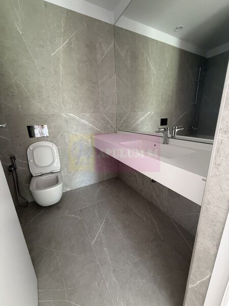 Apartament 4 camere ONE LAKE CLUB , LUX